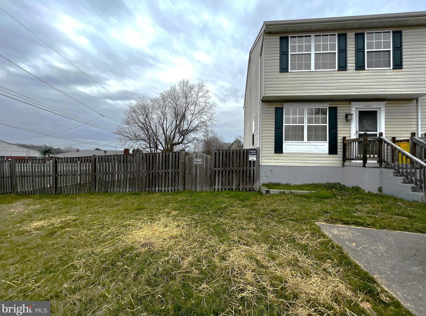 1002 Debbie Ave, Baltimore, MD 21221-3341