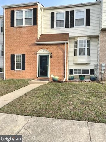 18 Halfpenny Ln, Baltimore, MD 21228-1150