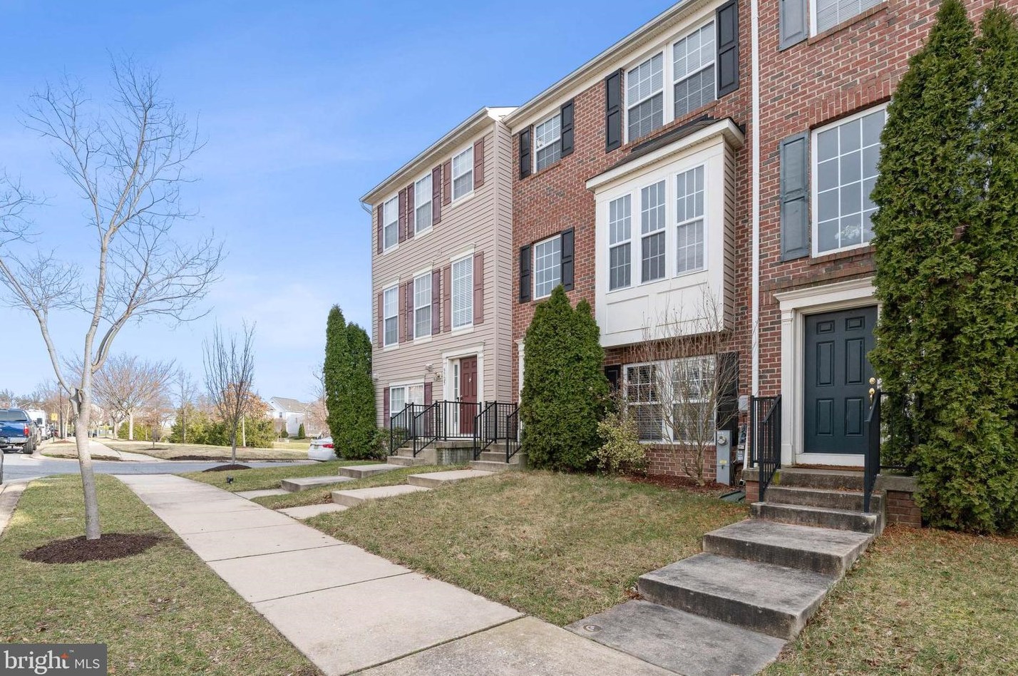 9723 Luguna Rd, Baltimore, MD 21220