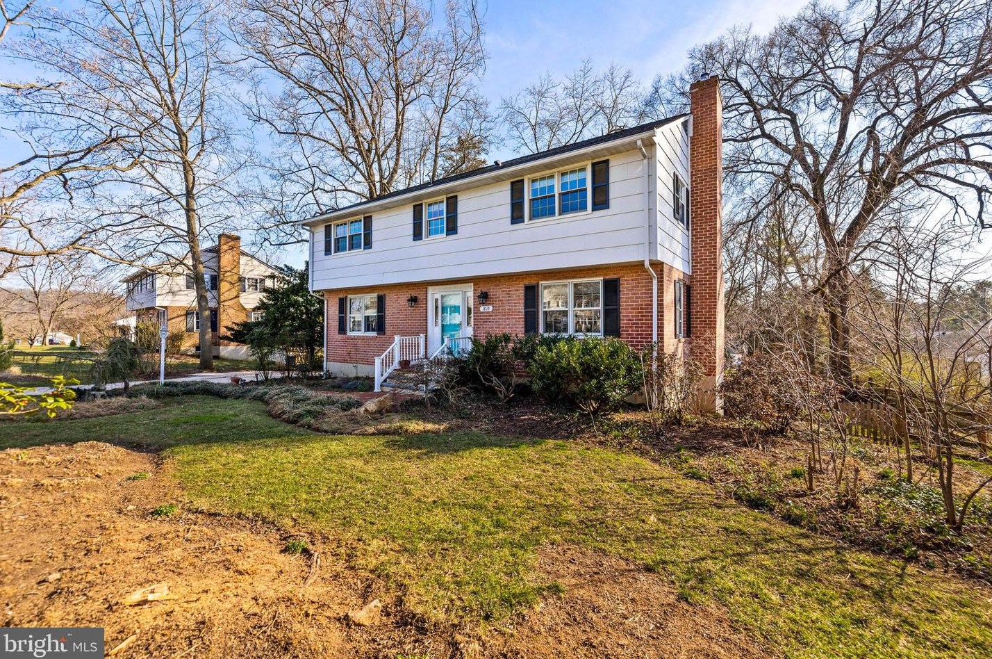 1815 Landrake Rd, Baltimore, MD 21204-1825