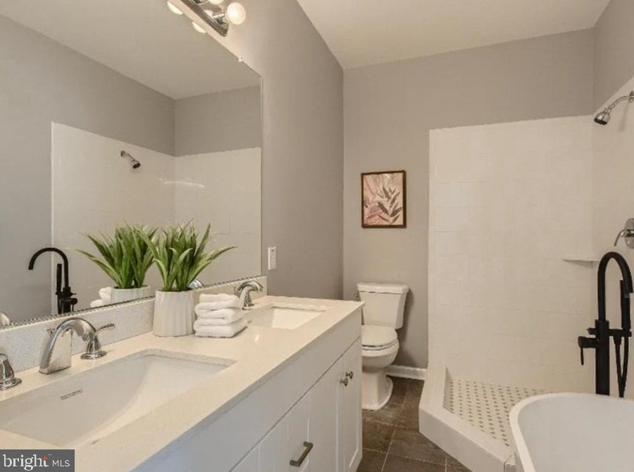 3315 Rolling Rd, Baltimore MD  21244-2044 exterior