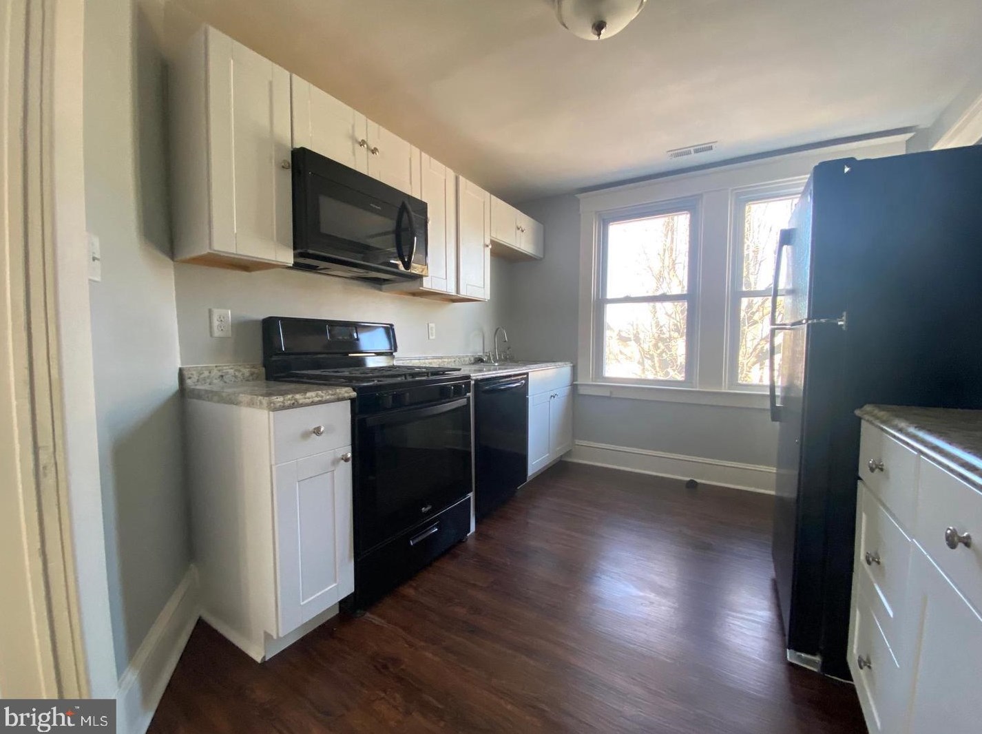 1 Lyndale Ave, Baltimore, MD 21236-4323