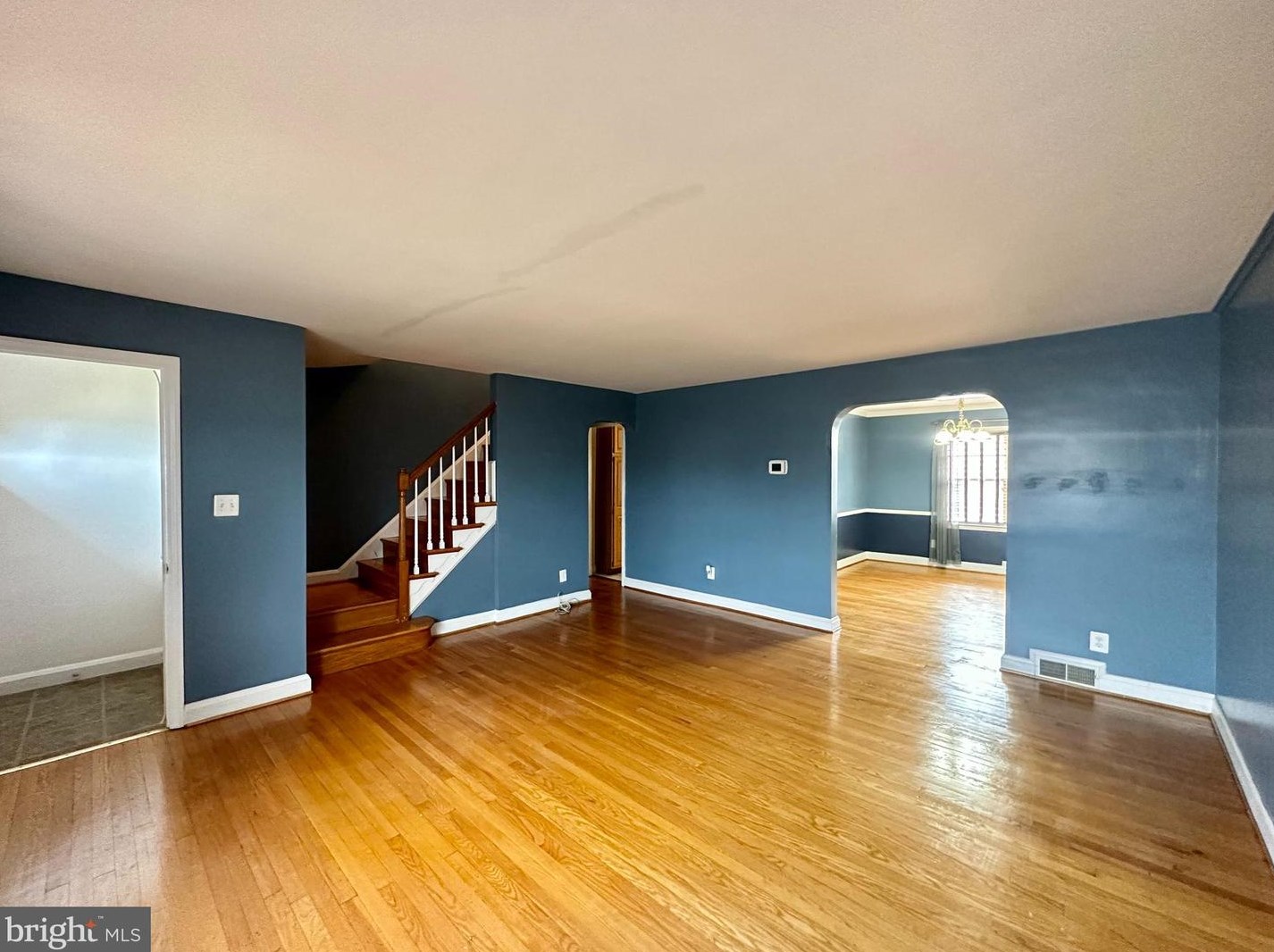 1916 Edgewood Rd, Baltimore MD  21286-5210 exterior