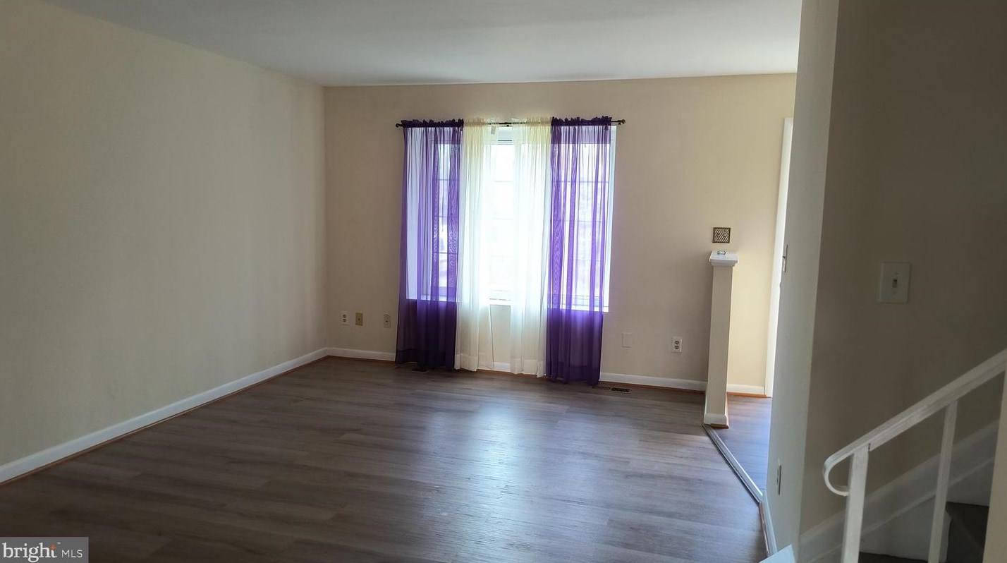 549 Brighton Pl, Baltimore, MD 21221