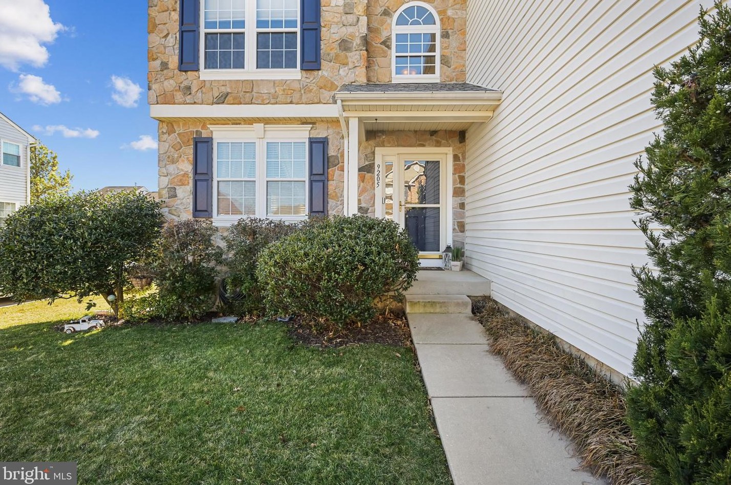 9205 Peach Blossom Ave, Perry Hall, MD 21128