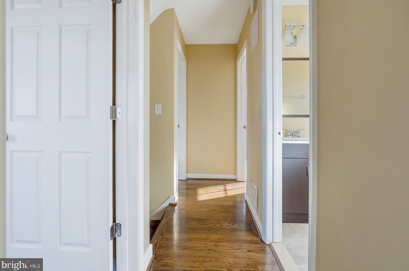 8204 Evergreen Dr, Baltimore MD  21234-5509 exterior