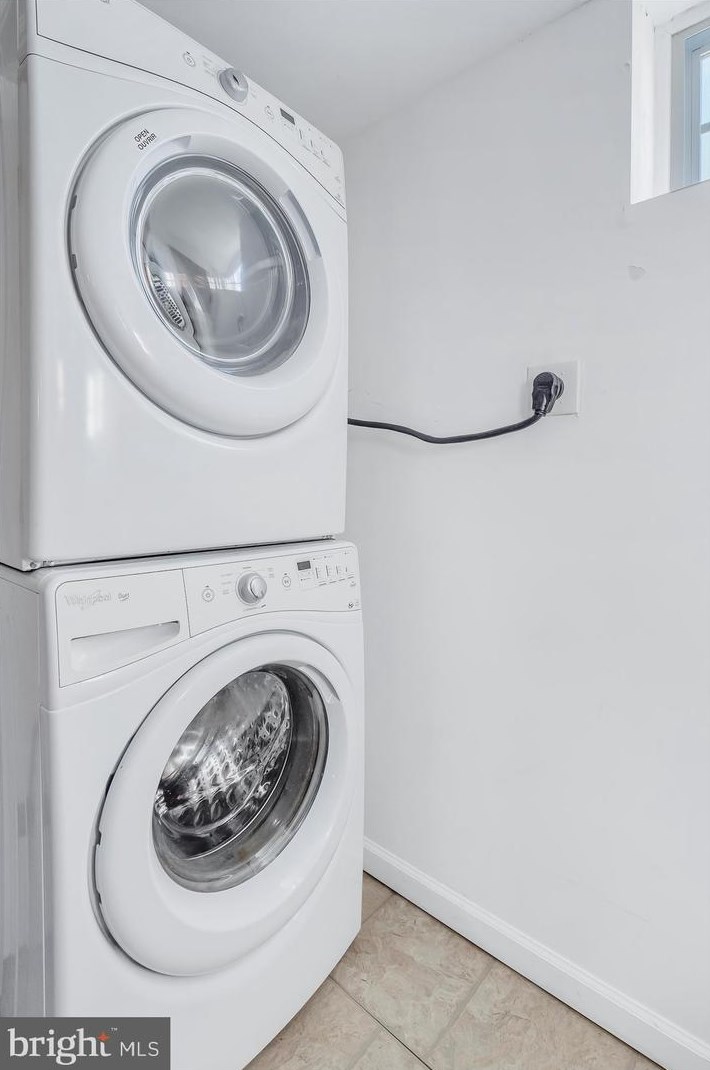 8204 Evergreen Dr, Baltimore MD  21234-5509 exterior