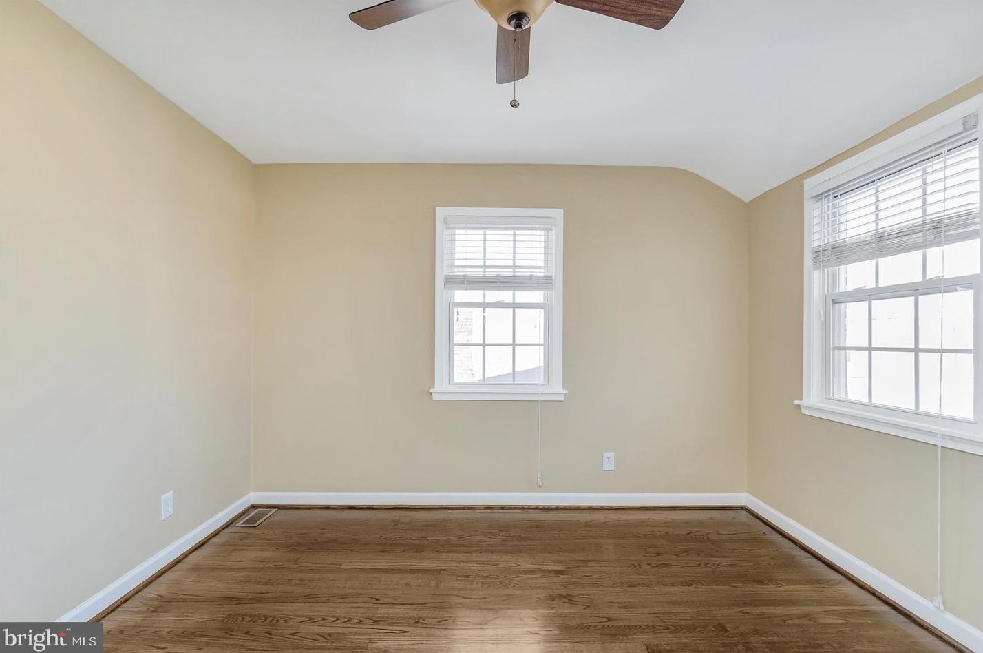 8204 Evergreen Dr, Baltimore MD  21234-5509 exterior