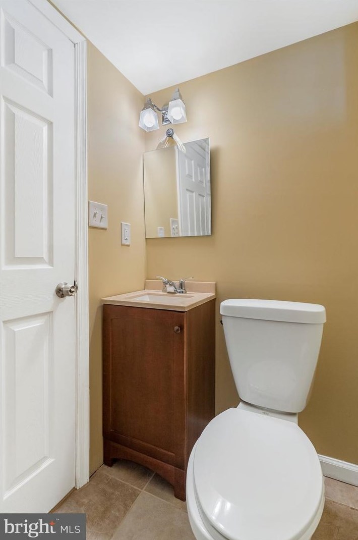 8204 Evergreen Dr, Baltimore MD  21234-5509 exterior