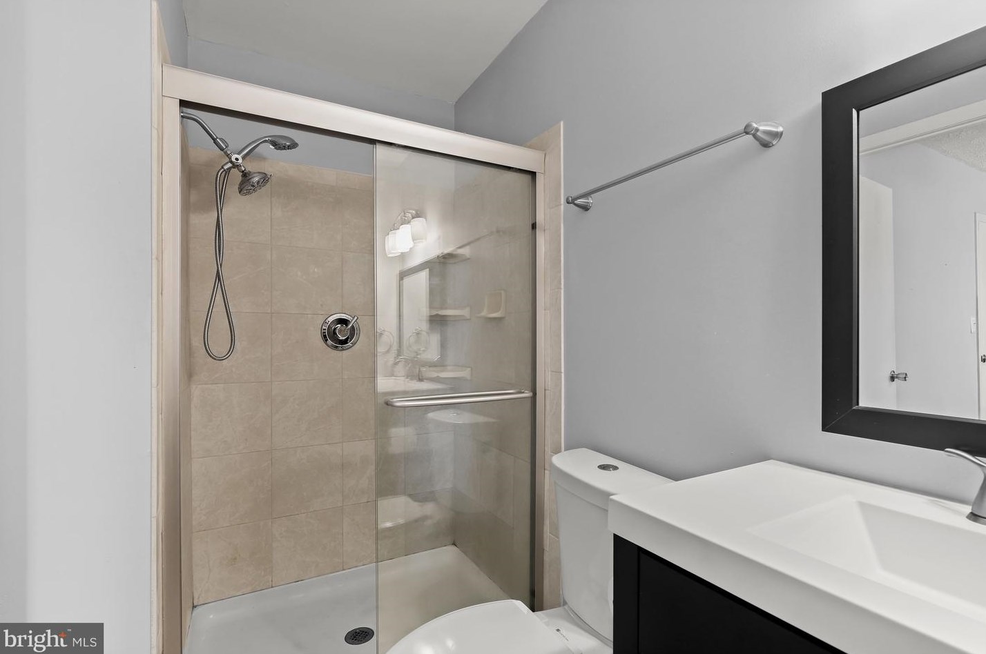 12 Romanoff Ct, Baltimore MD  21234-8018 exterior