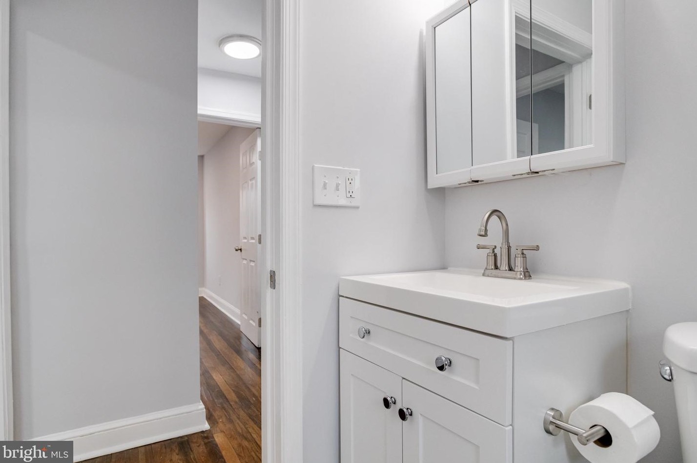 8426 Oakleigh Rd, Baltimore MD  21234-3726 exterior