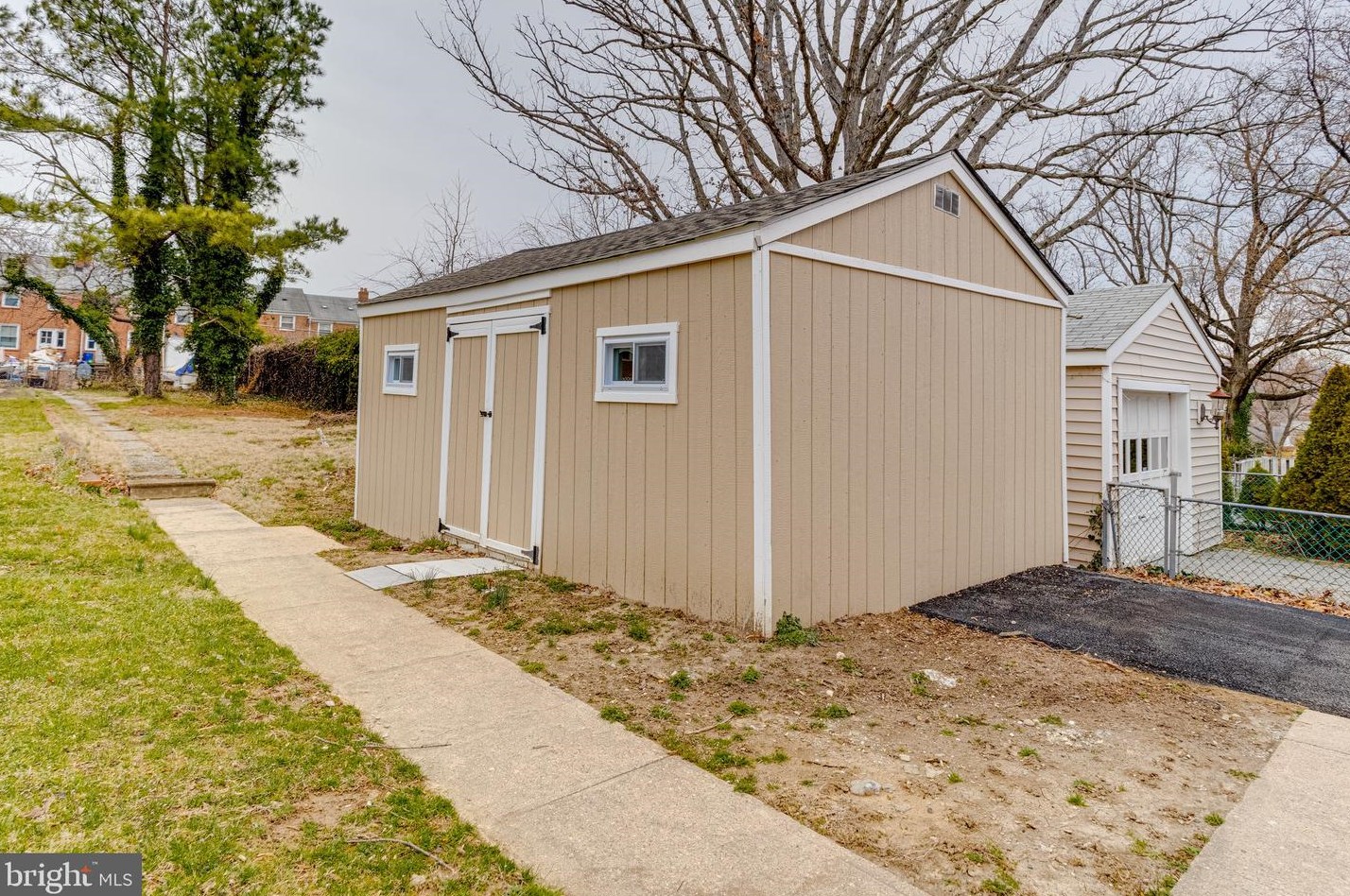 8426 Oakleigh Rd, Baltimore MD  21234-3726 exterior