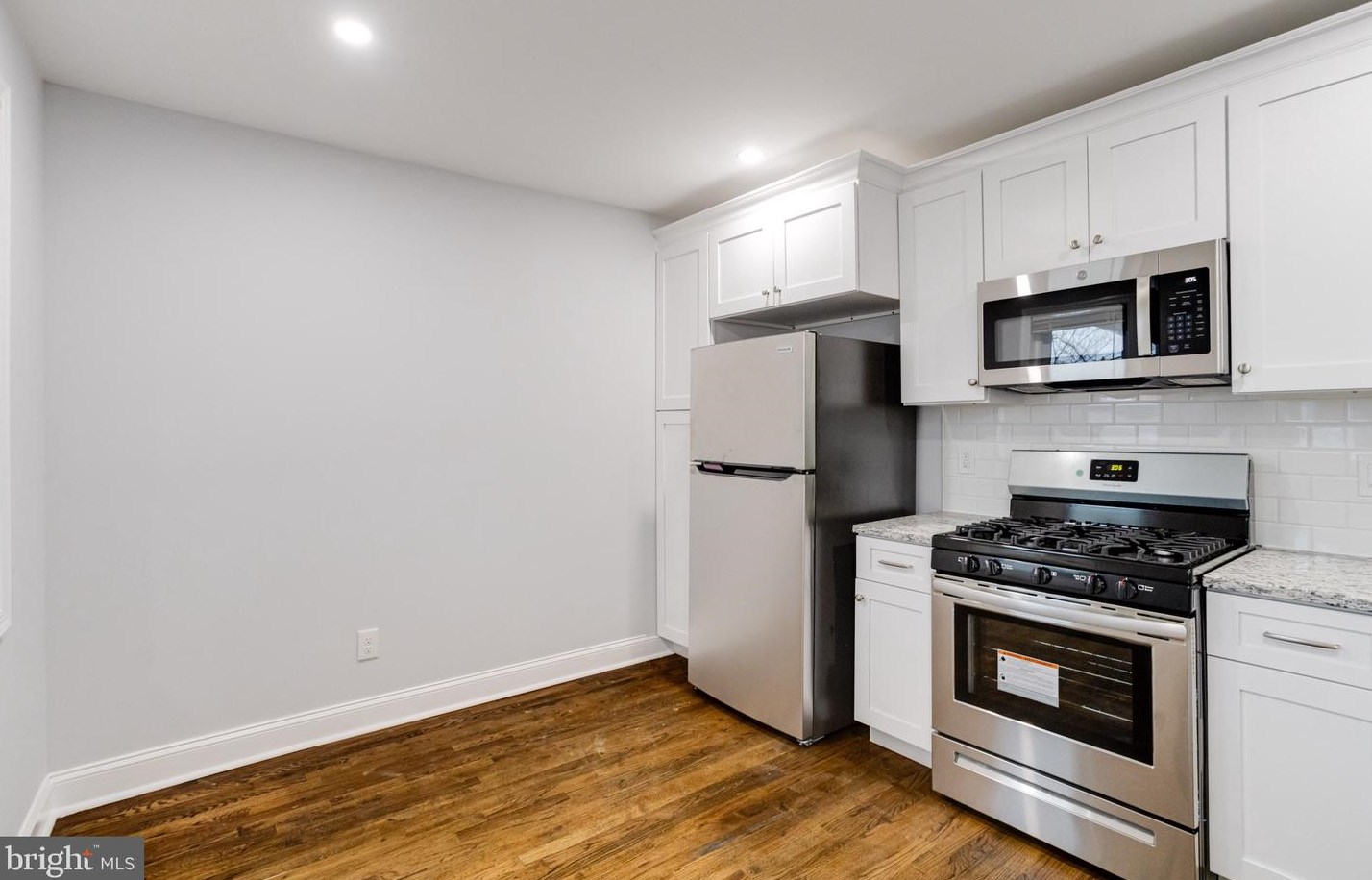 8426 Oakleigh Rd, Baltimore MD  21234-3726 exterior