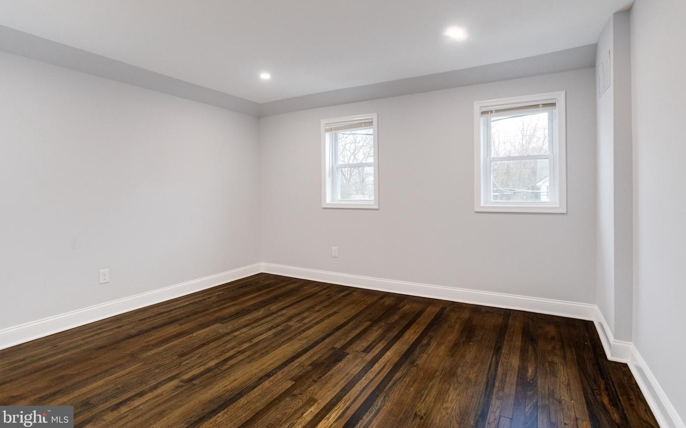 8426 Oakleigh Rd, Baltimore MD  21234-3726 exterior