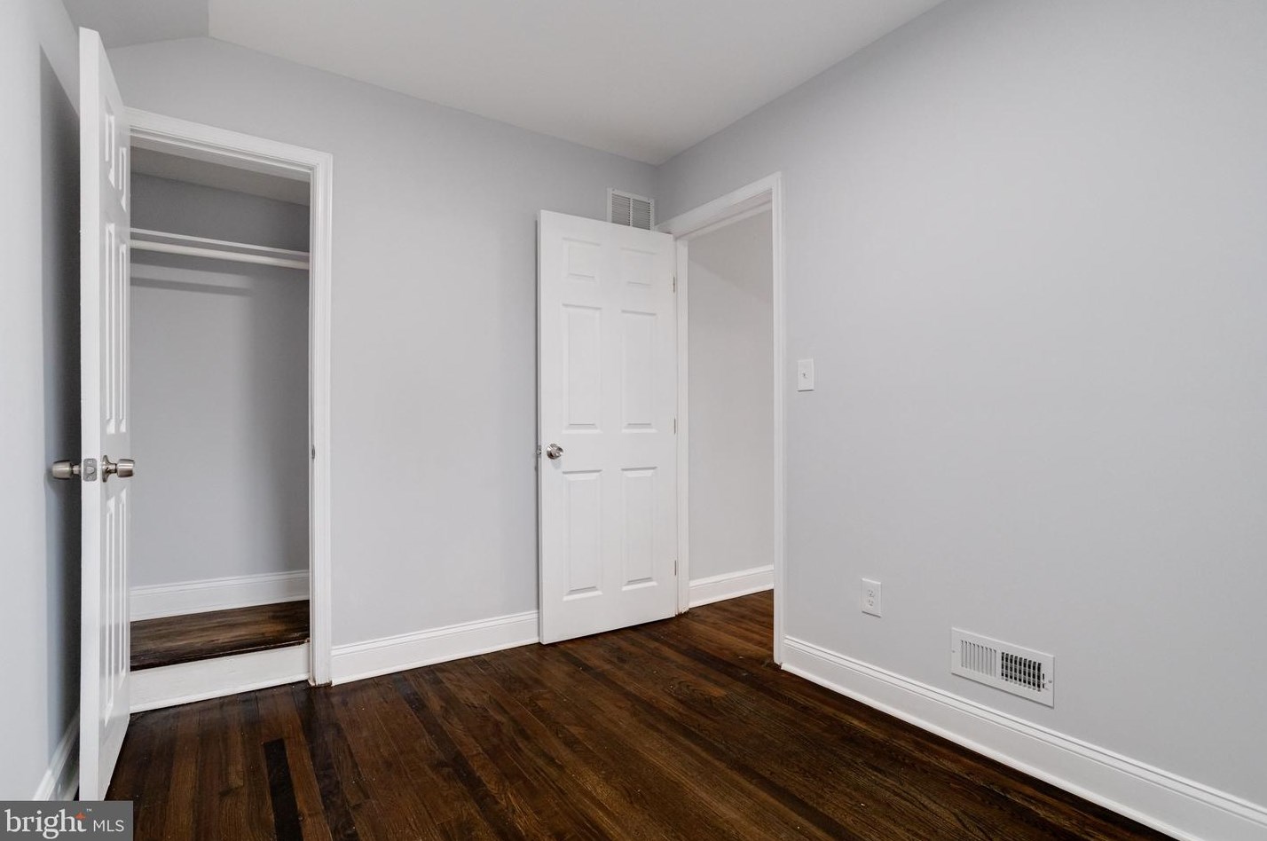 8426 Oakleigh Rd, Baltimore MD  21234-3726 exterior