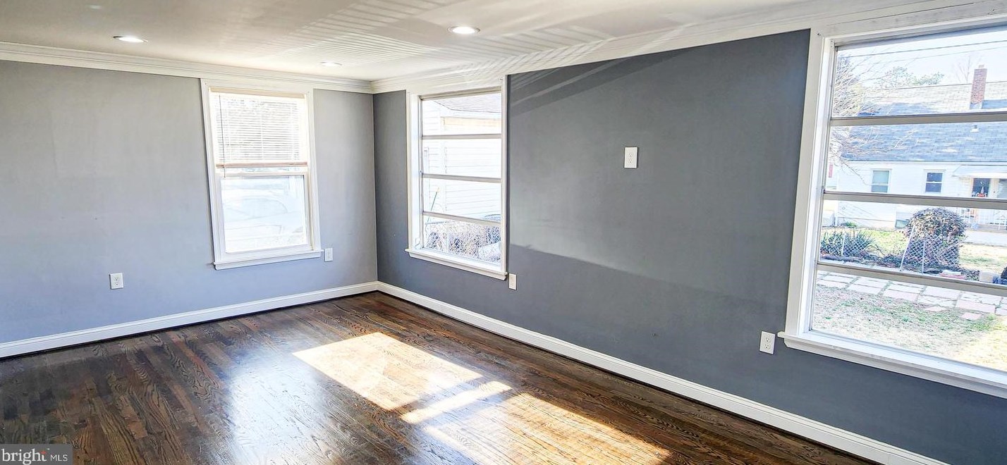23 Avenal Rd, Baltimore MD  21221-7004 exterior