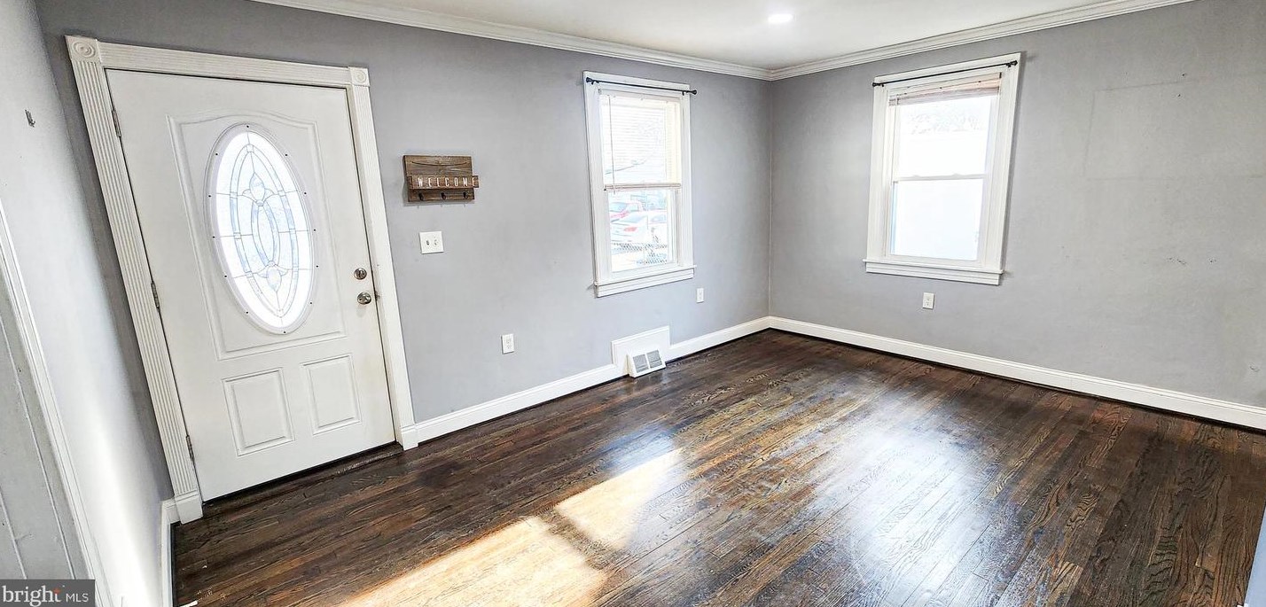 23 Avenal Rd, Baltimore MD  21221-7004 exterior
