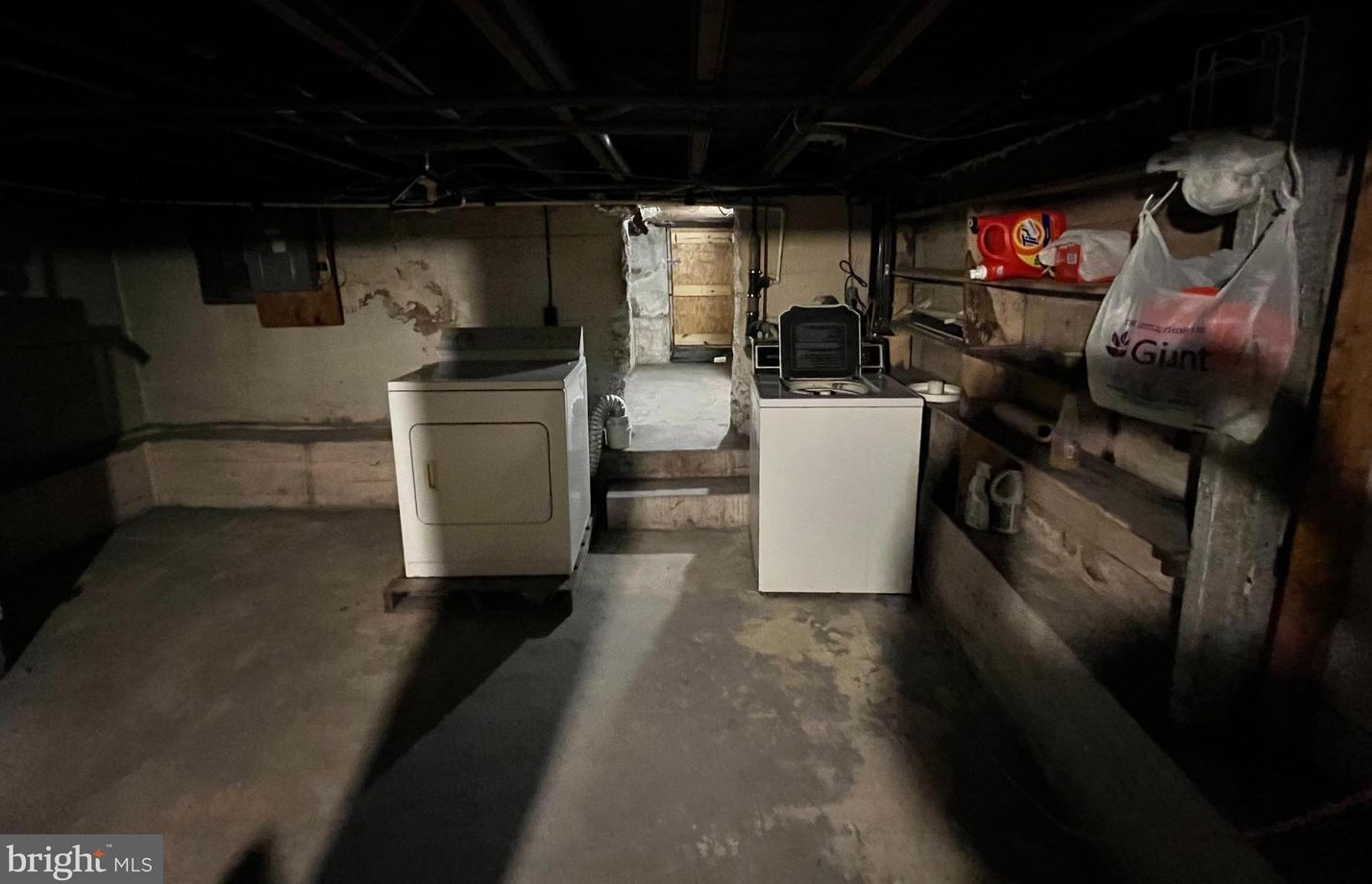 207 Colgate Ave, Baltimore MD  21222-4211 exterior