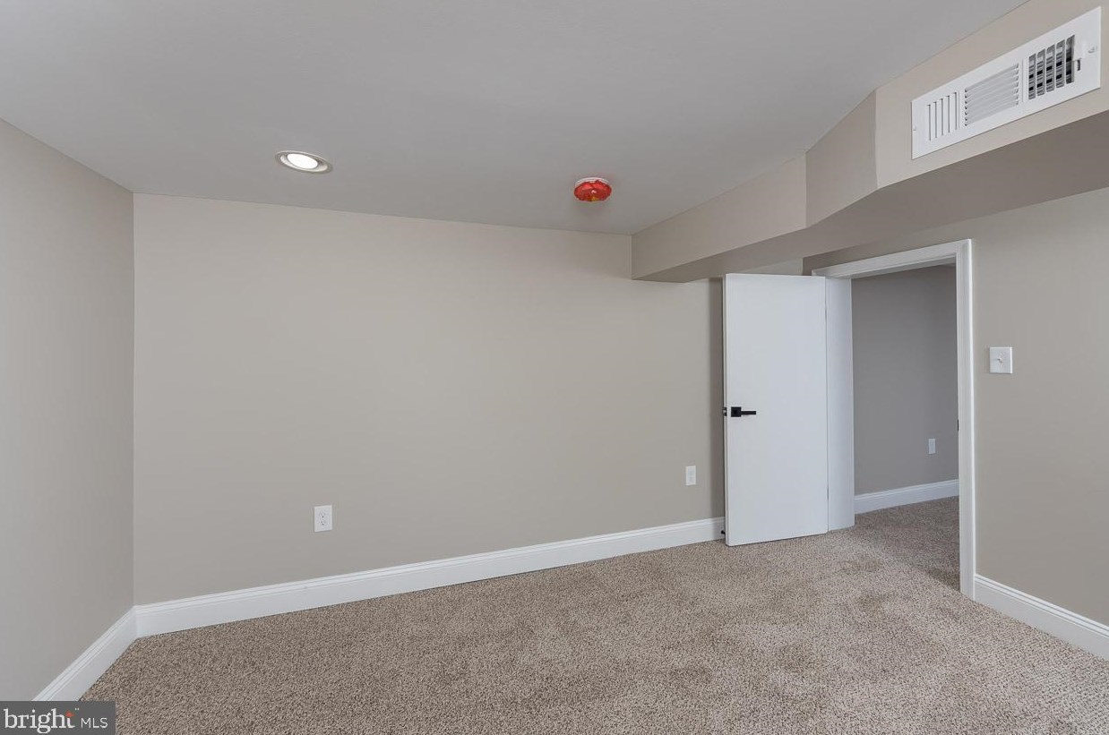 513 Patuxent Ave, Baltimore MD  21237-3108 exterior