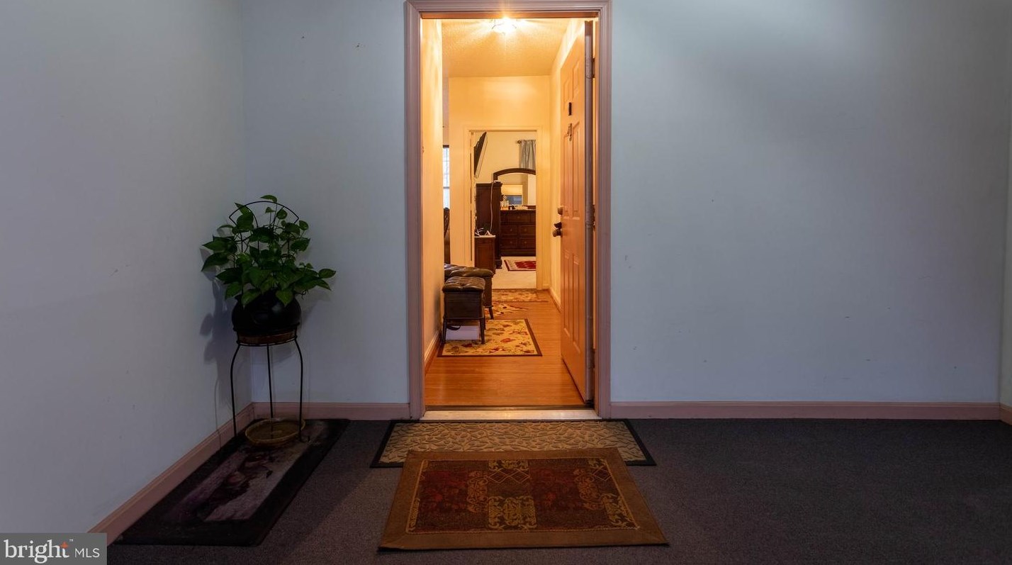 7414 Hindon Cir, Baltimore, MD 21244-5625