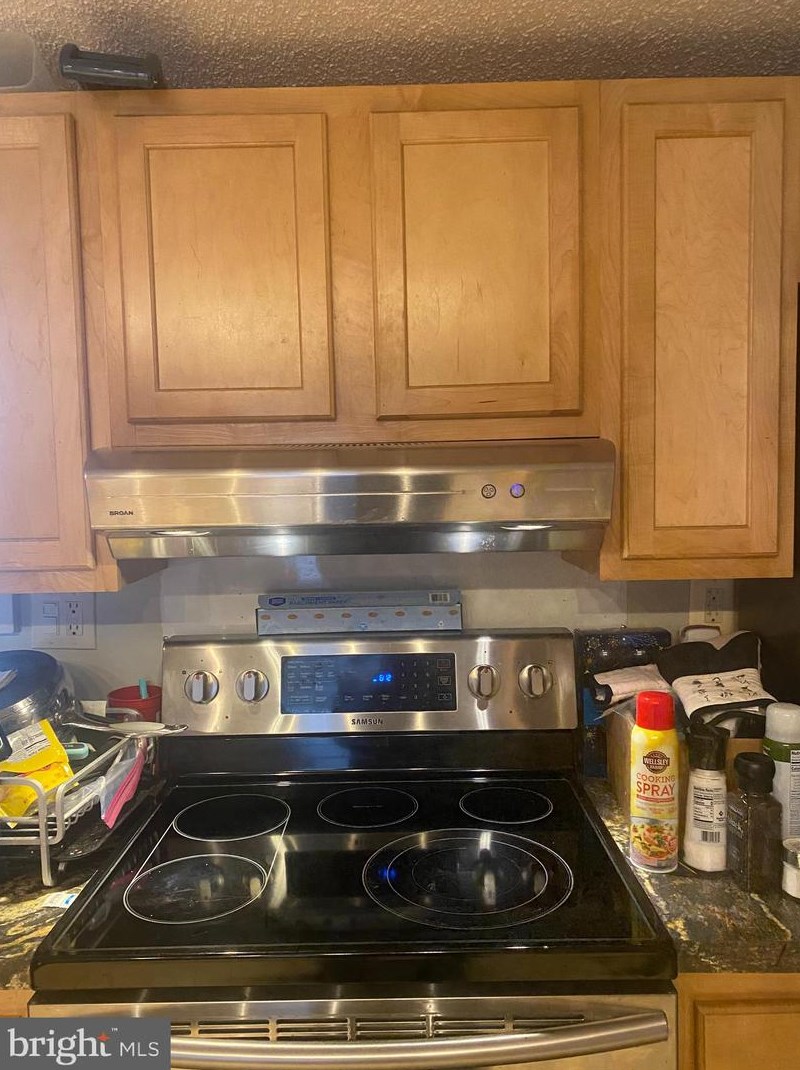 114 Roundup Rd, Baltimore, MD 21220-2143