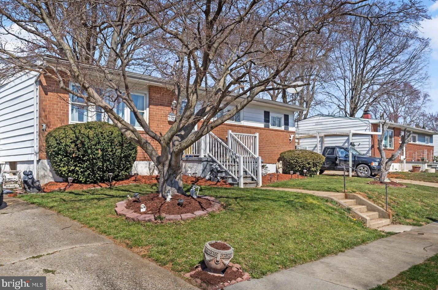 3400 Kelox Rd, Baltimore MD  21207-6203 exterior