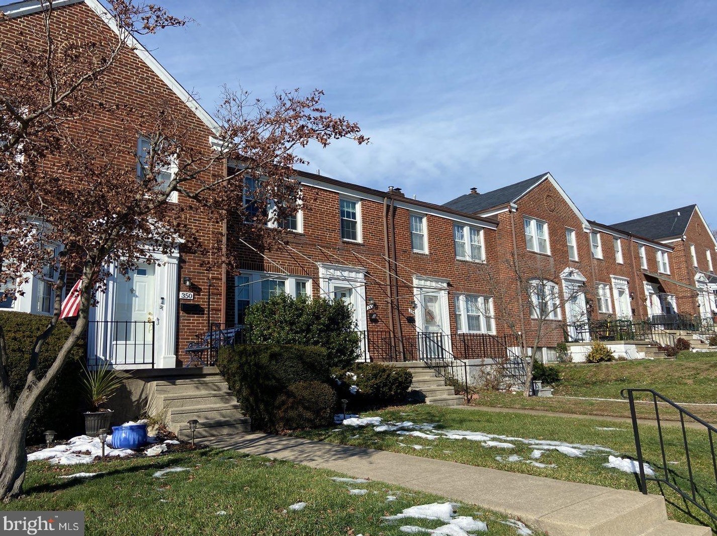 352 Greenlow Rd, Baltimore MD  21228-1836 exterior