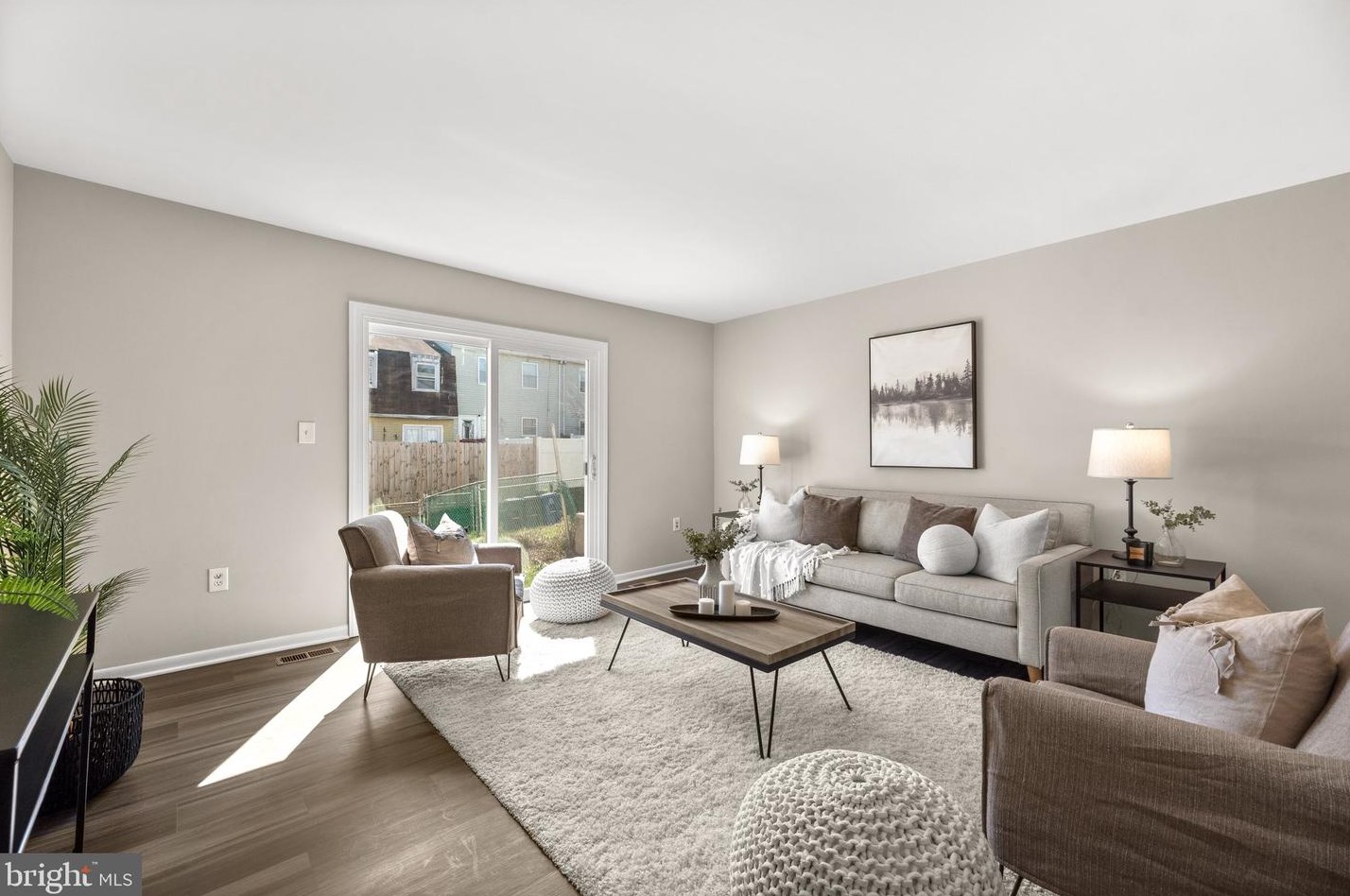 8807 Pennsbury Pl, Baltimore, MD 21237-3920