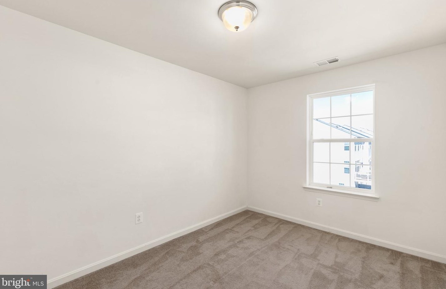 112 Ironwood Ct, Baltimore MD 21237 exterior