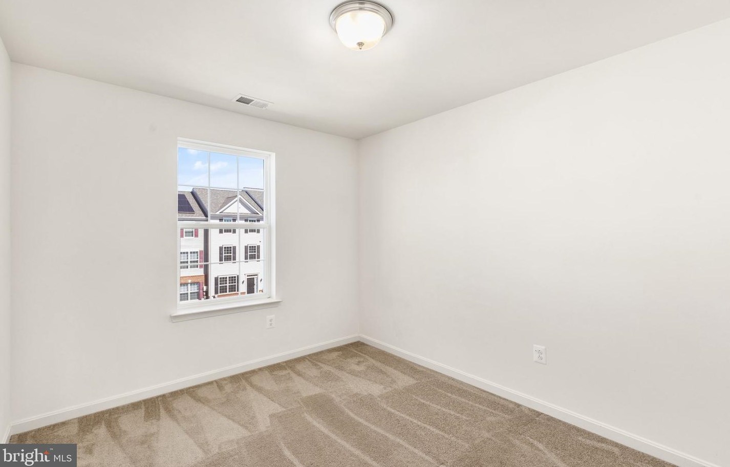 112 Ironwood Ct, Baltimore MD 21237 exterior