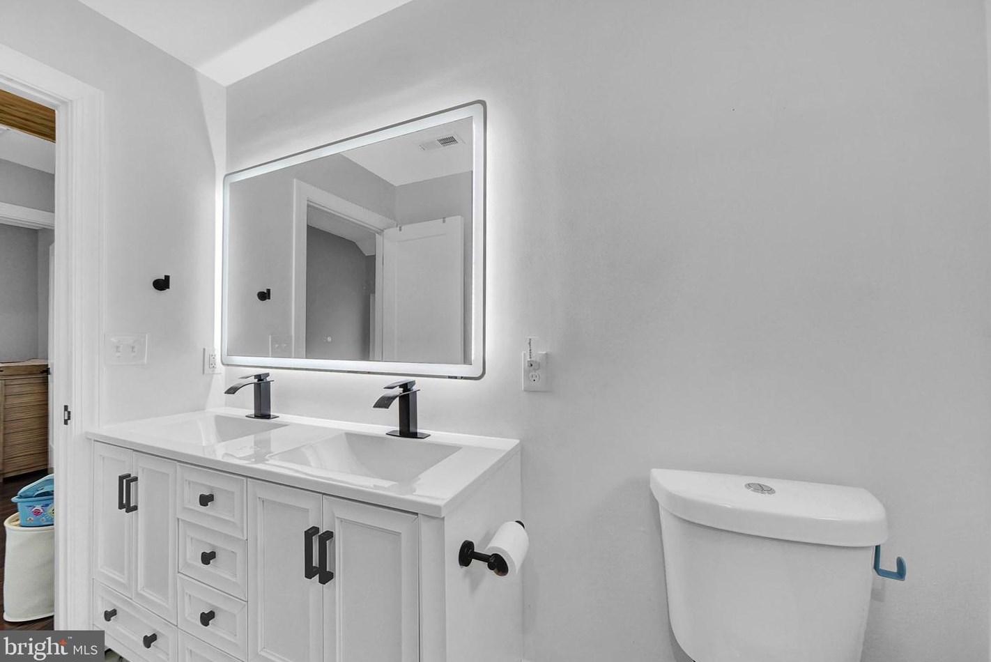 1015 Chesaco Ave, Baltimore MD  21237-2738 exterior