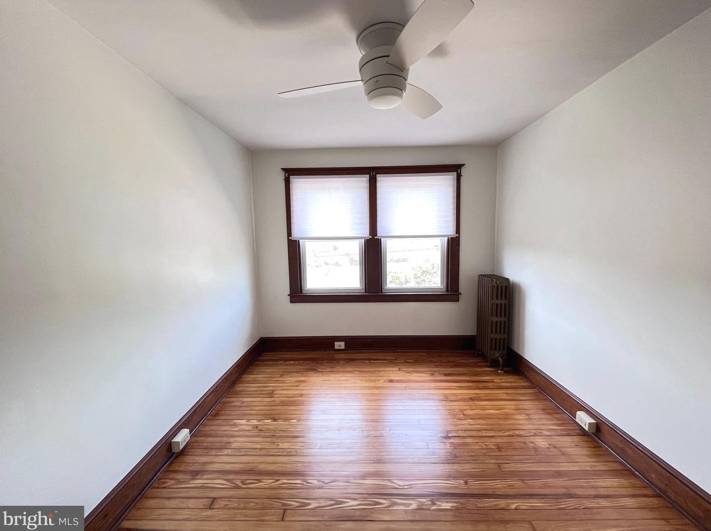 614 Old Home Rd, Baltimore MD  21206-2142 exterior