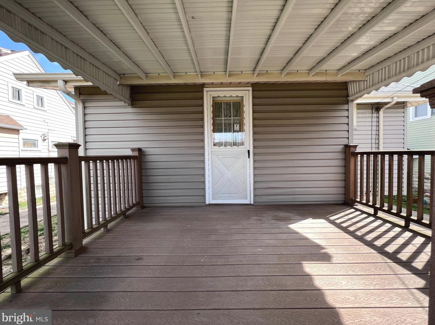 614 Old Home Rd, Baltimore MD  21206-2142 exterior