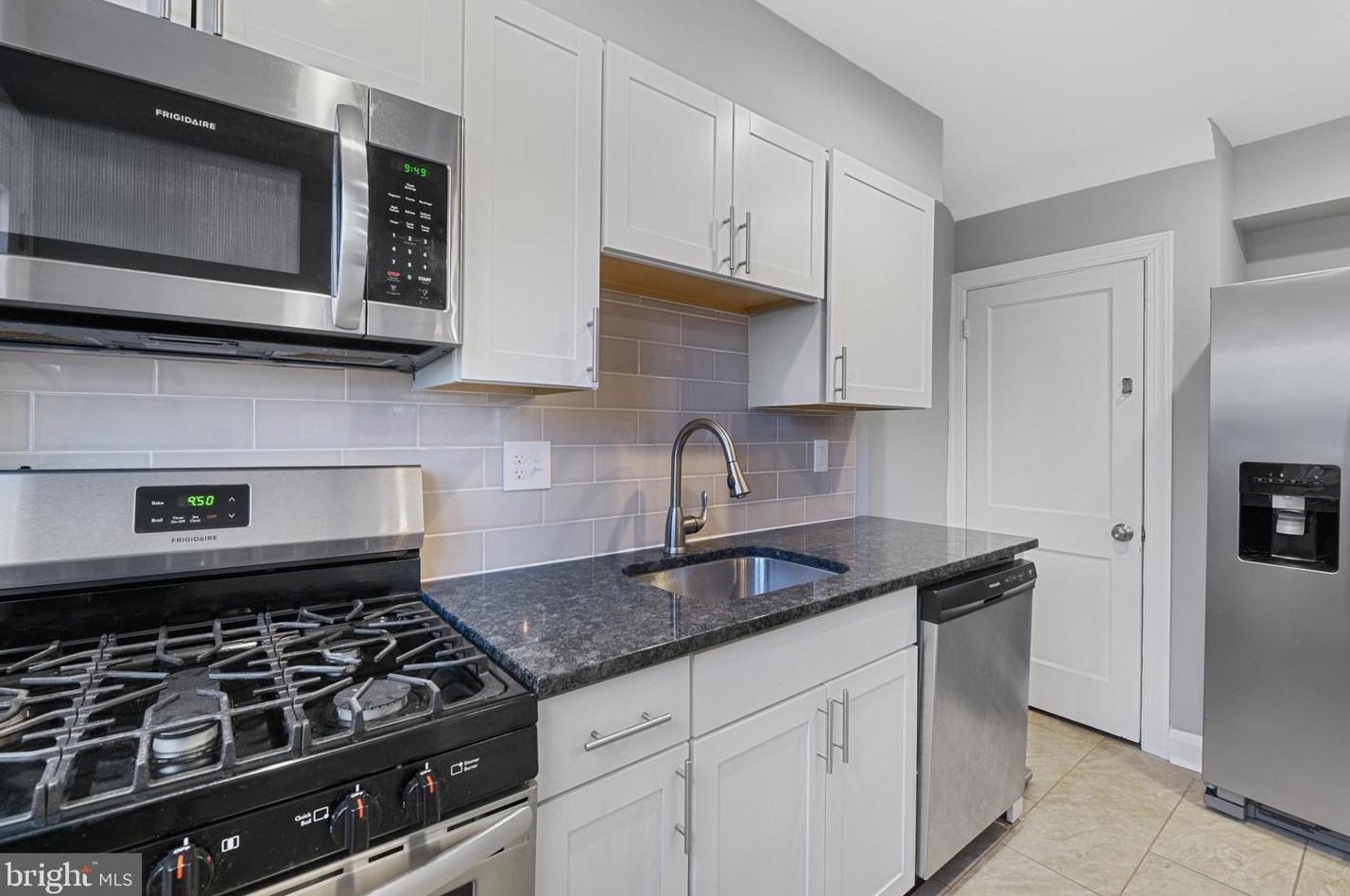 8414 Kavanagh Rd, Baltimore MD  21222-5625 exterior