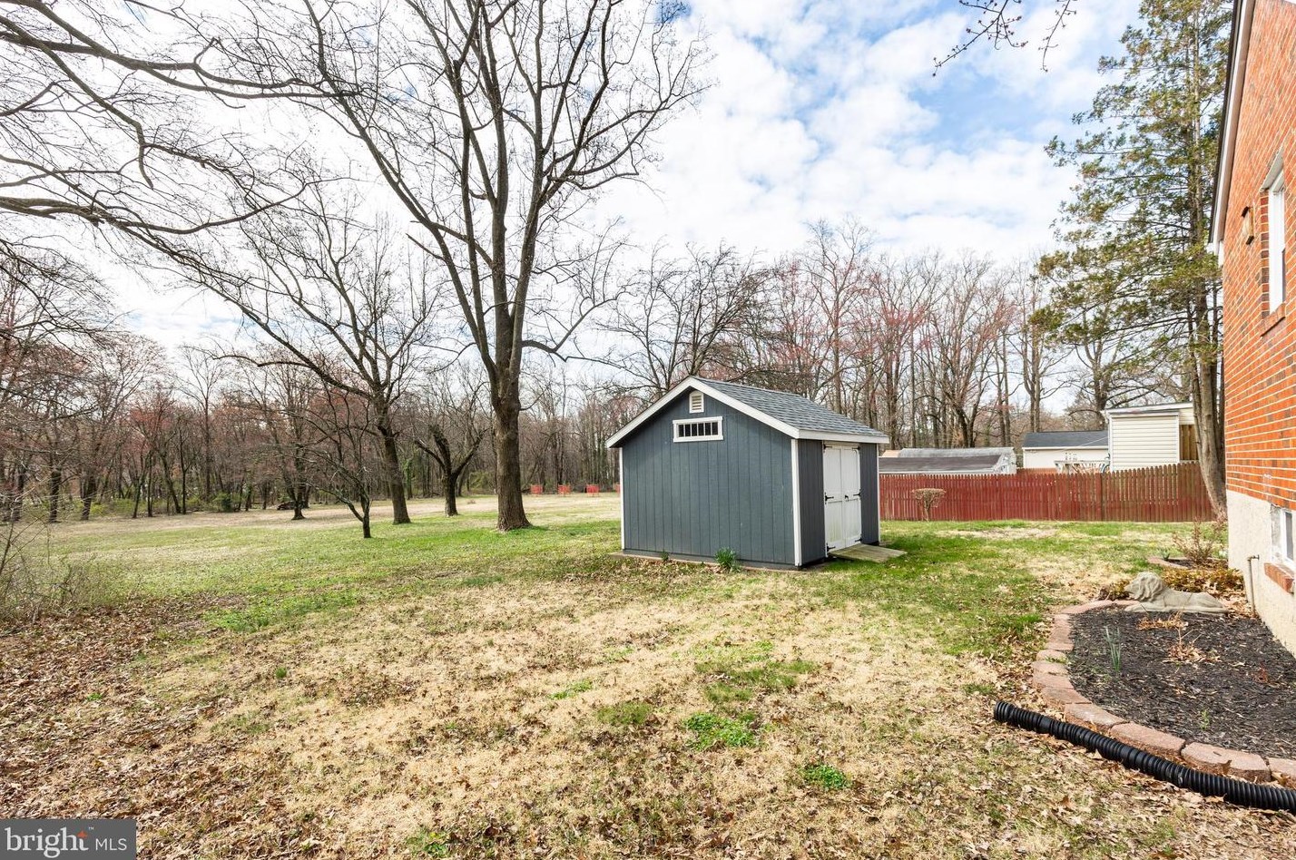 1919 Clearwood Rd, Baltimore MD  21234-3813 exterior