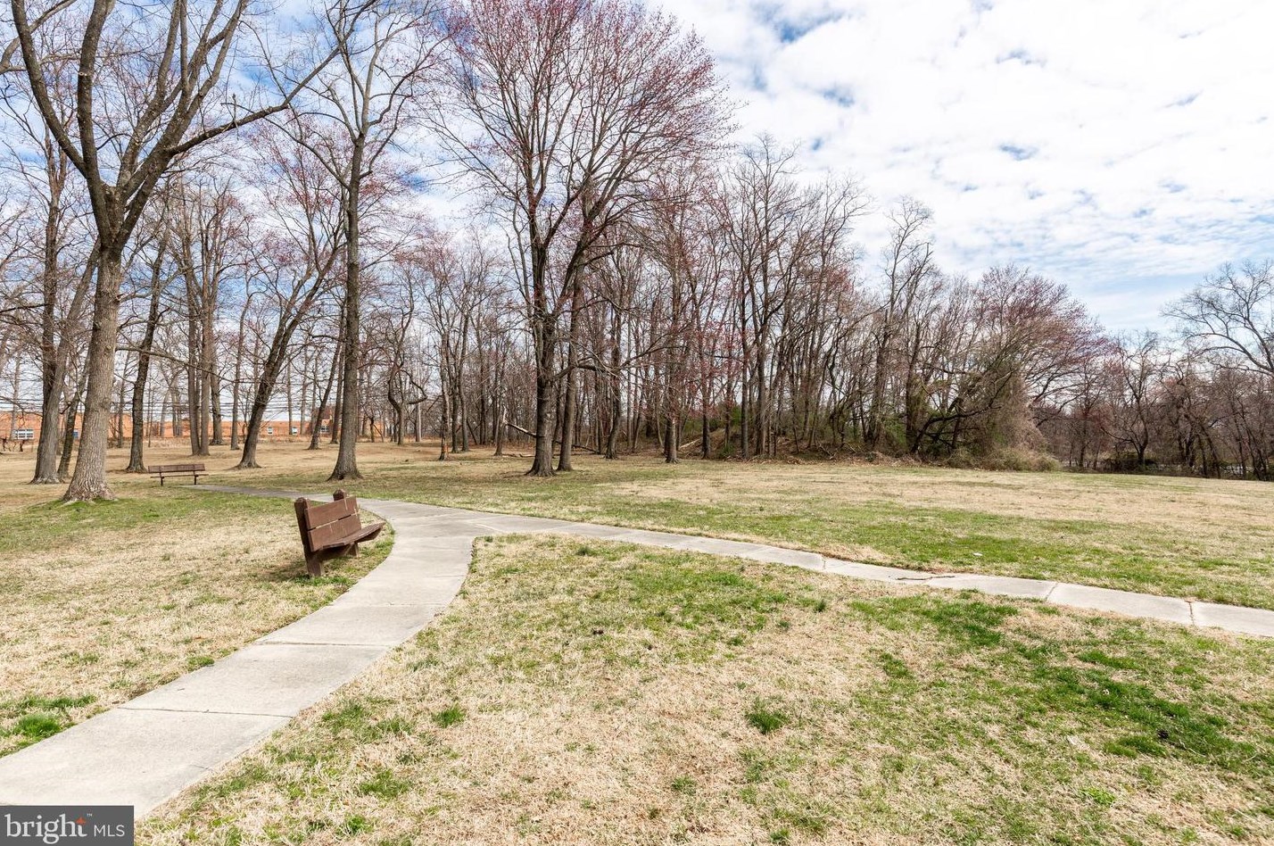 1919 Clearwood Rd, Baltimore MD  21234-3813 exterior