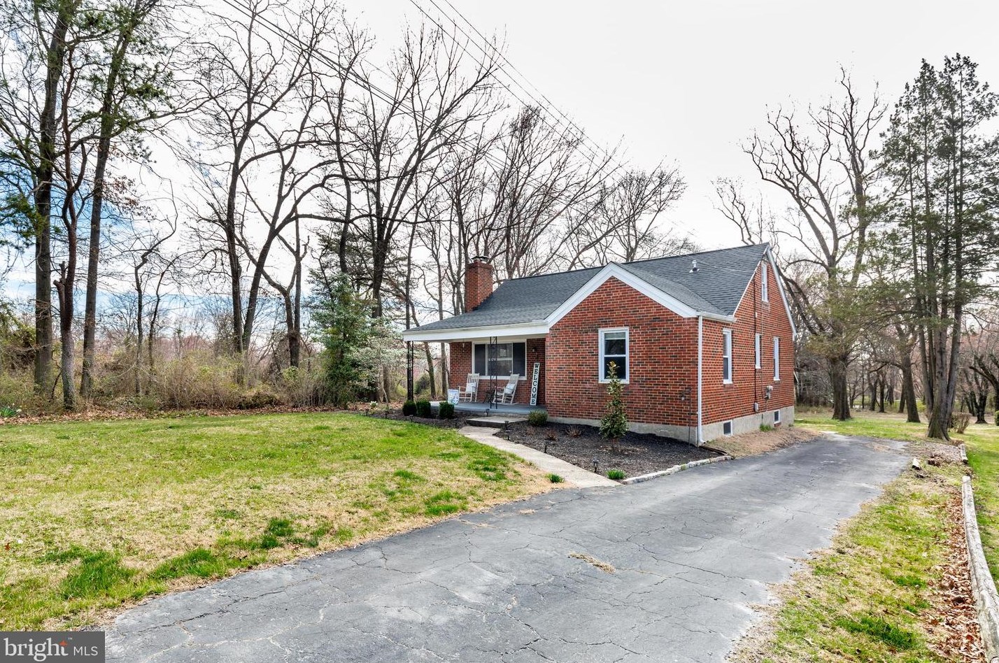 1919 Clearwood Rd, Baltimore MD  21234-3813 exterior