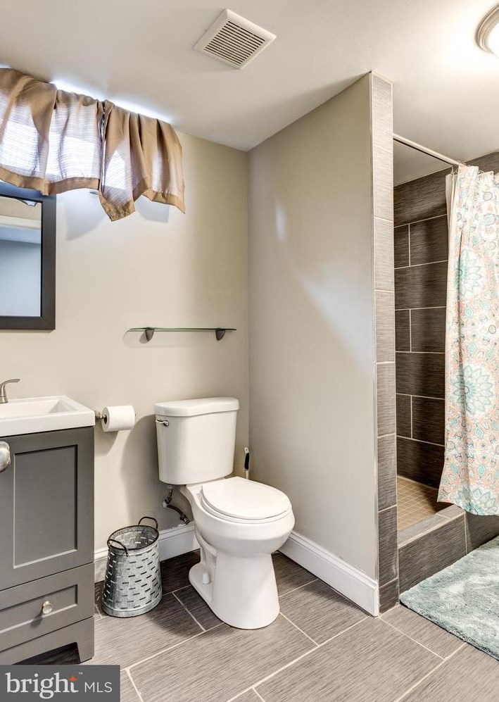 1919 Clearwood Rd, Baltimore MD  21234-3813 exterior