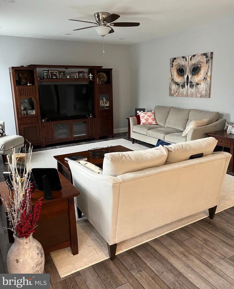 9502 Robin Meadow Ct, Perry Hall, MD 21128