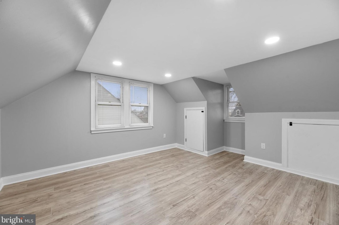8203 Northview Rd, Baltimore MD  21222-6024 exterior