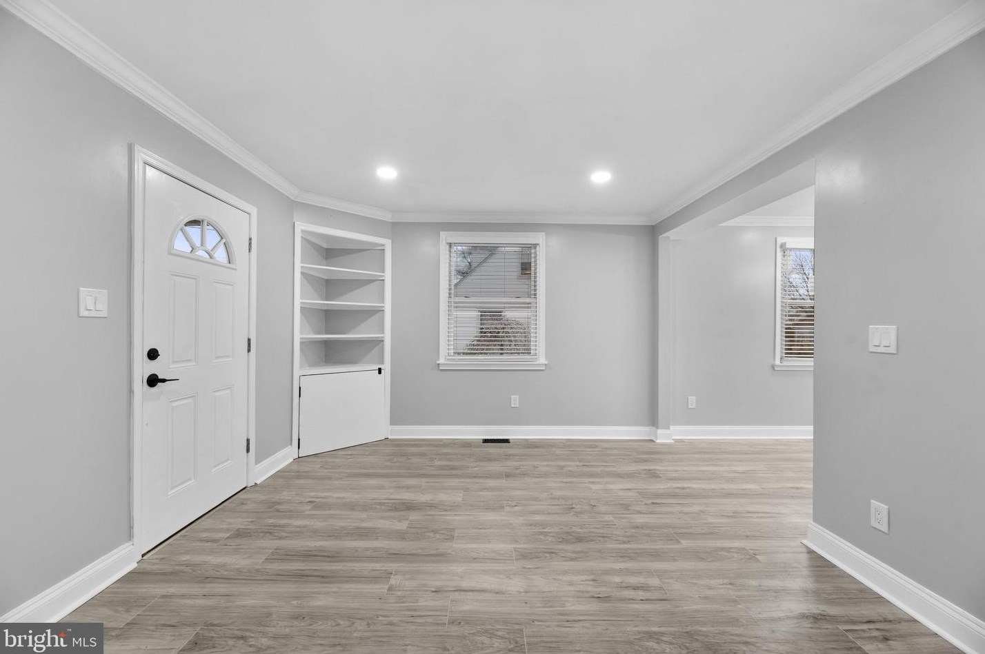 8203 Northview Rd, Baltimore MD  21222-6024 exterior
