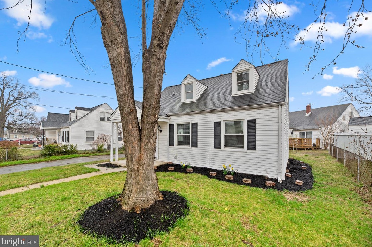 8203 Northview Rd, Baltimore MD  21222-6024 exterior