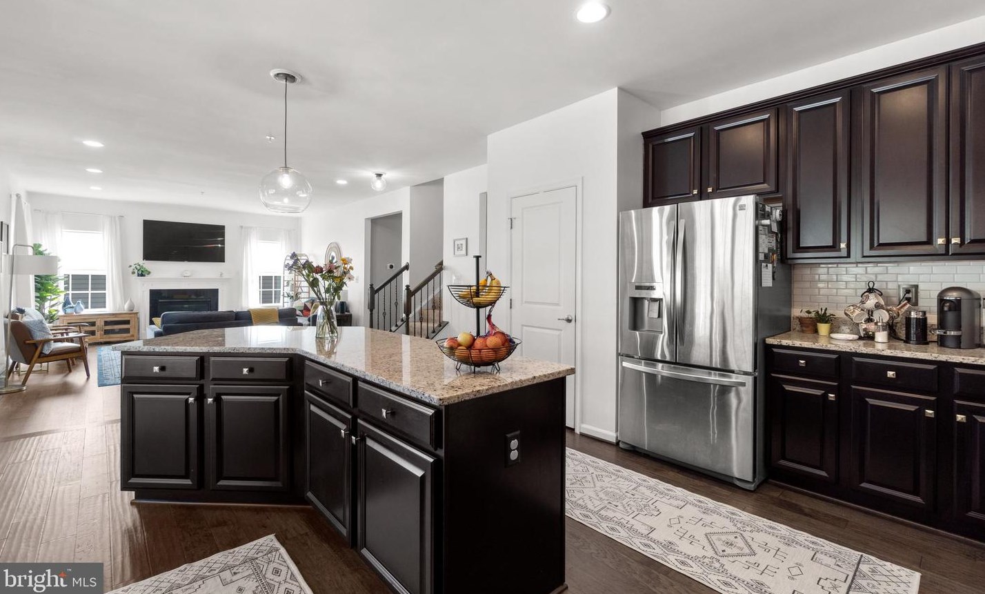 7702 Inwood Ave, Baltimore MD  21228-1030 exterior