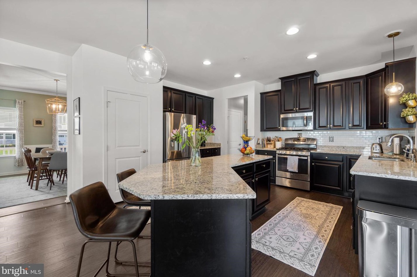 7702 Inwood Ave, Baltimore MD  21228-1030 exterior