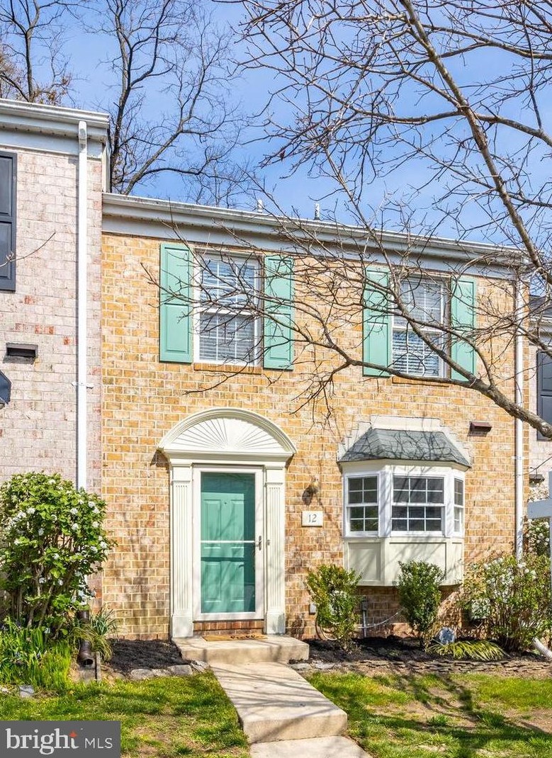 12 Bryans Mill Way, Baltimore, MD 21228-5456