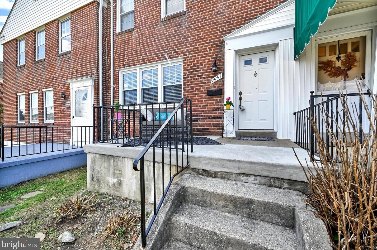 1831 Loch Shiel Rd, Baltimore MD  21234-5217 exterior