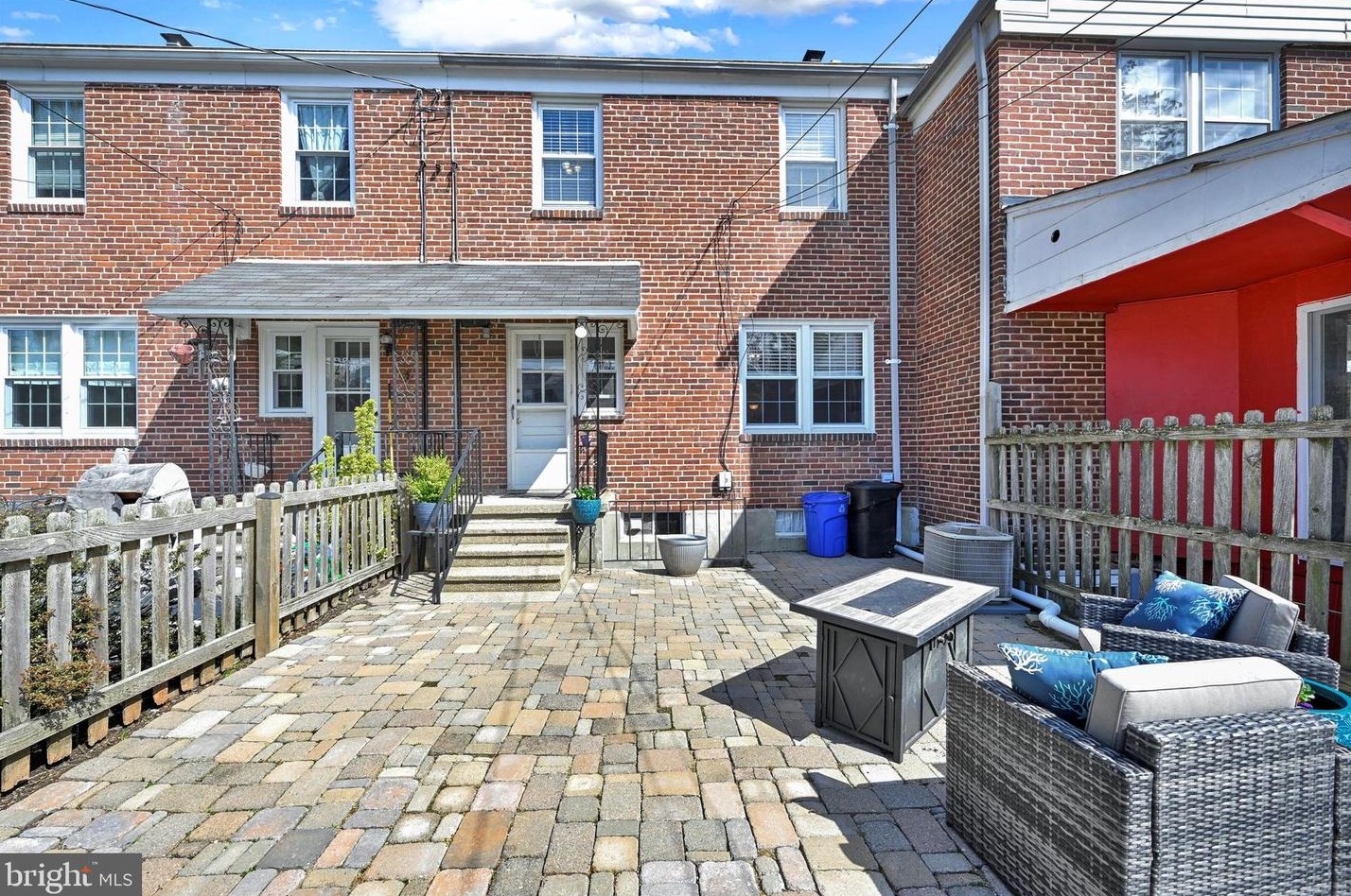1831 Loch Shiel Rd, Baltimore MD  21234-5217 exterior