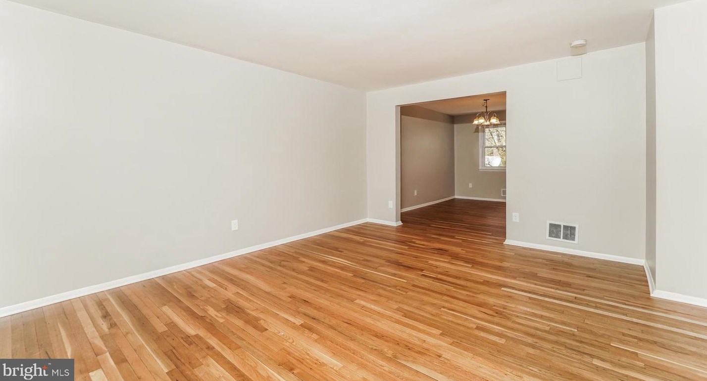 5428 Cynthia Ter, Baltimore MD  21206-2927 exterior