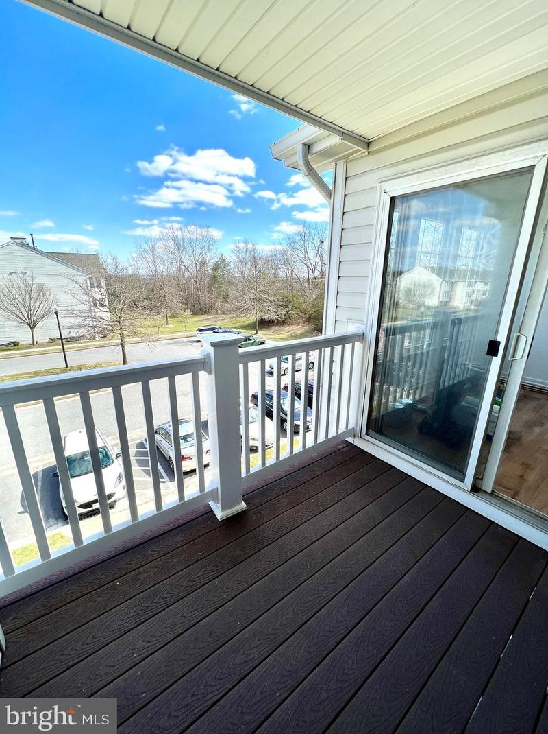 8232 Cypress Mill Rd, Baltimore MD 21236-5565 exterior