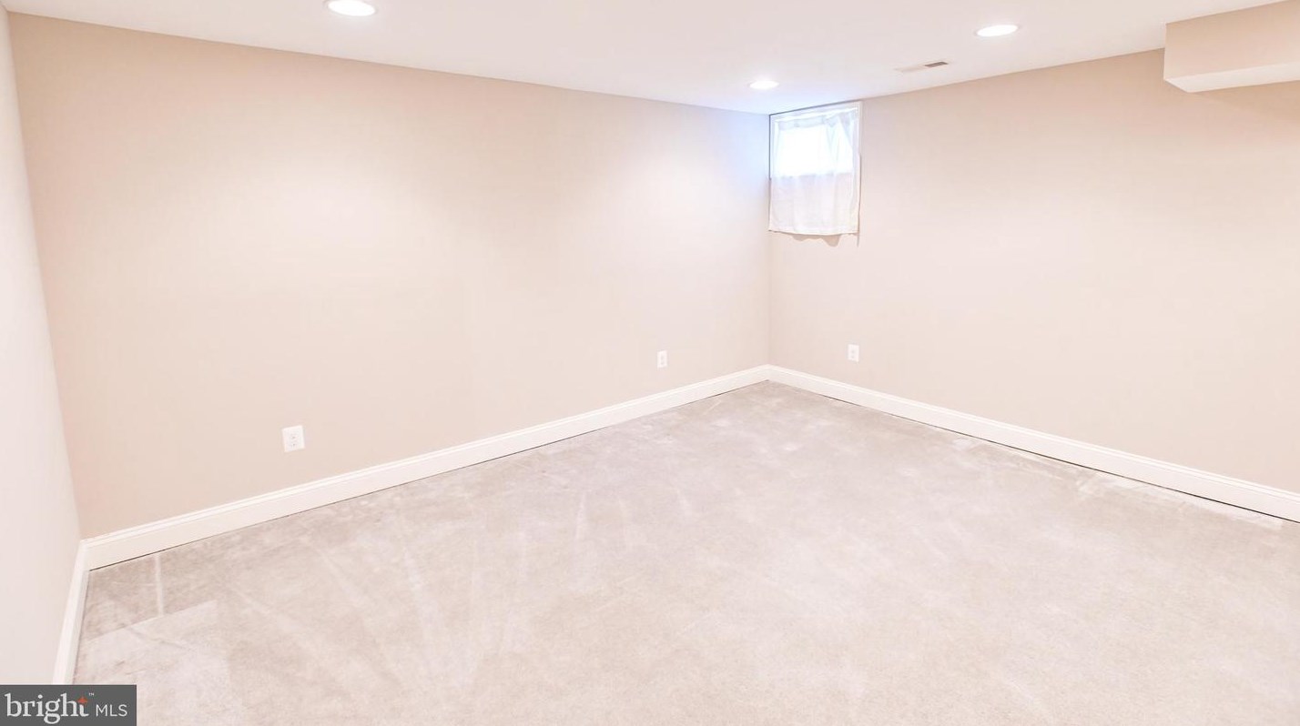 115 Stanmore Rd, Baltimore MD  21212-1132 exterior